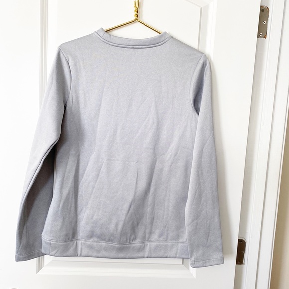 Nike Sweat Shirt - Picture 2 of 3